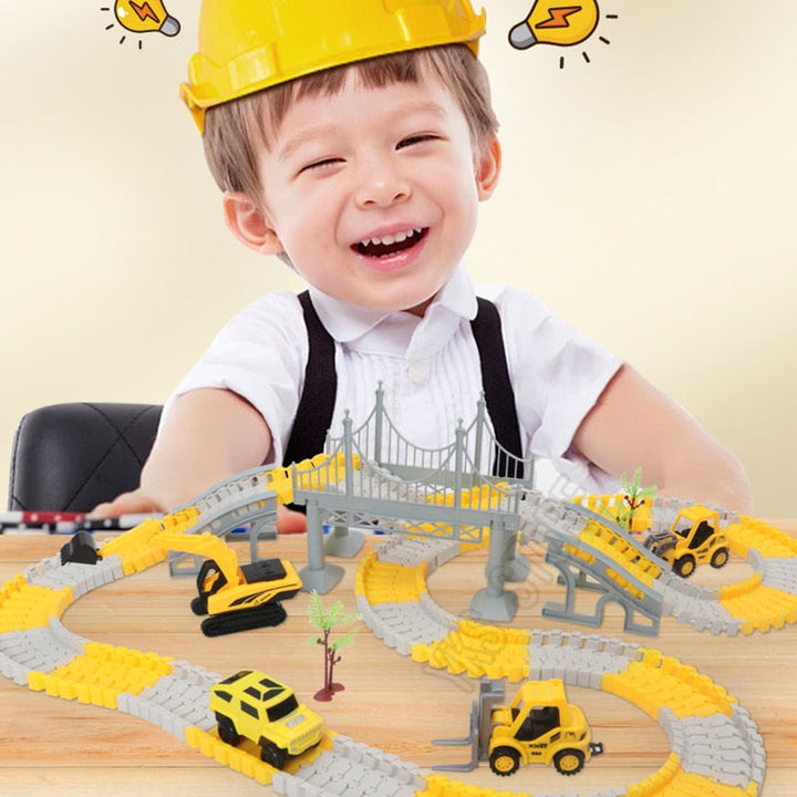 The Ultimate Build & Race Track Set - stimulates creativity and motor skills - endless play fun for children of all ages
