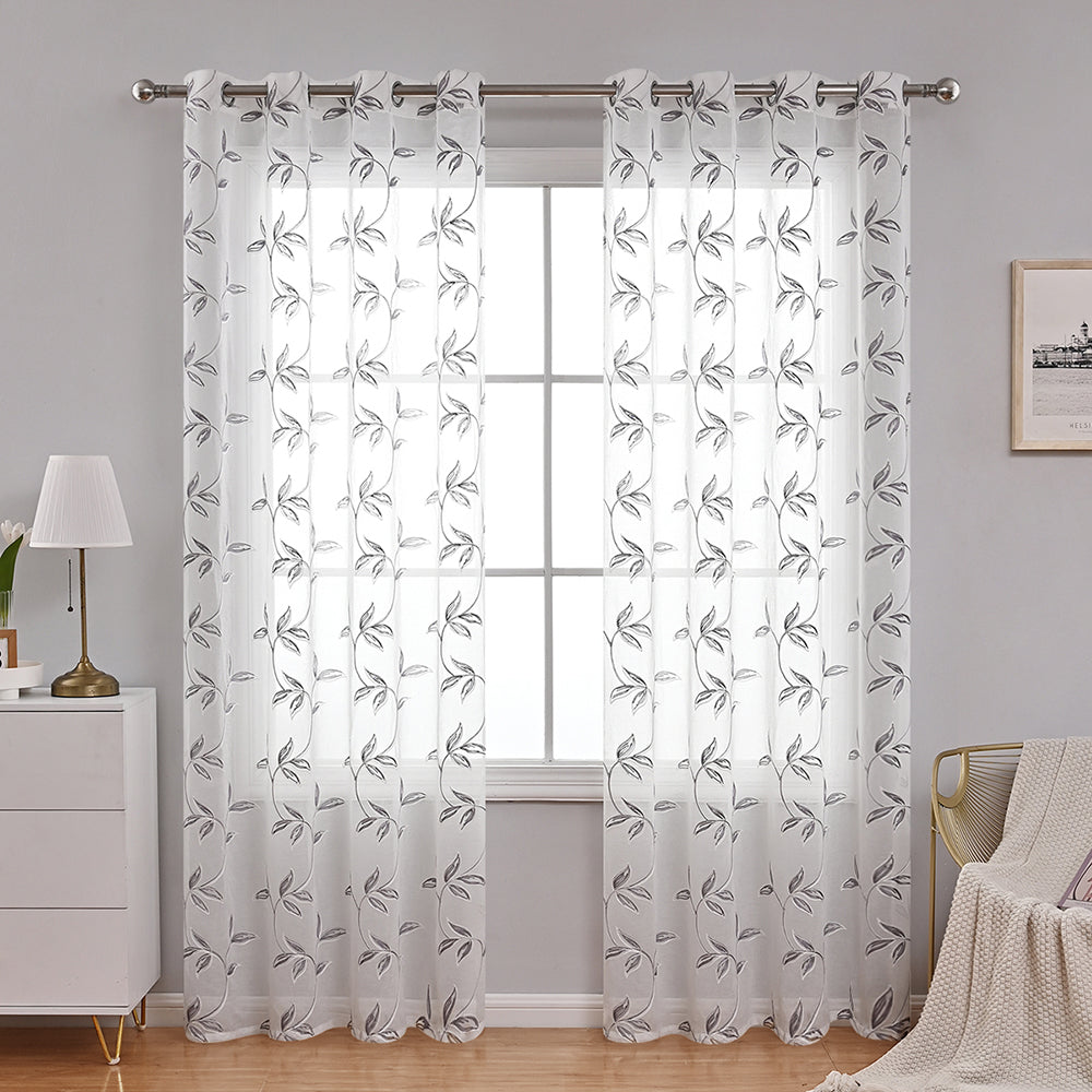 ChicBloom | Polyester Curtain in Gray and White with Floral Pattern