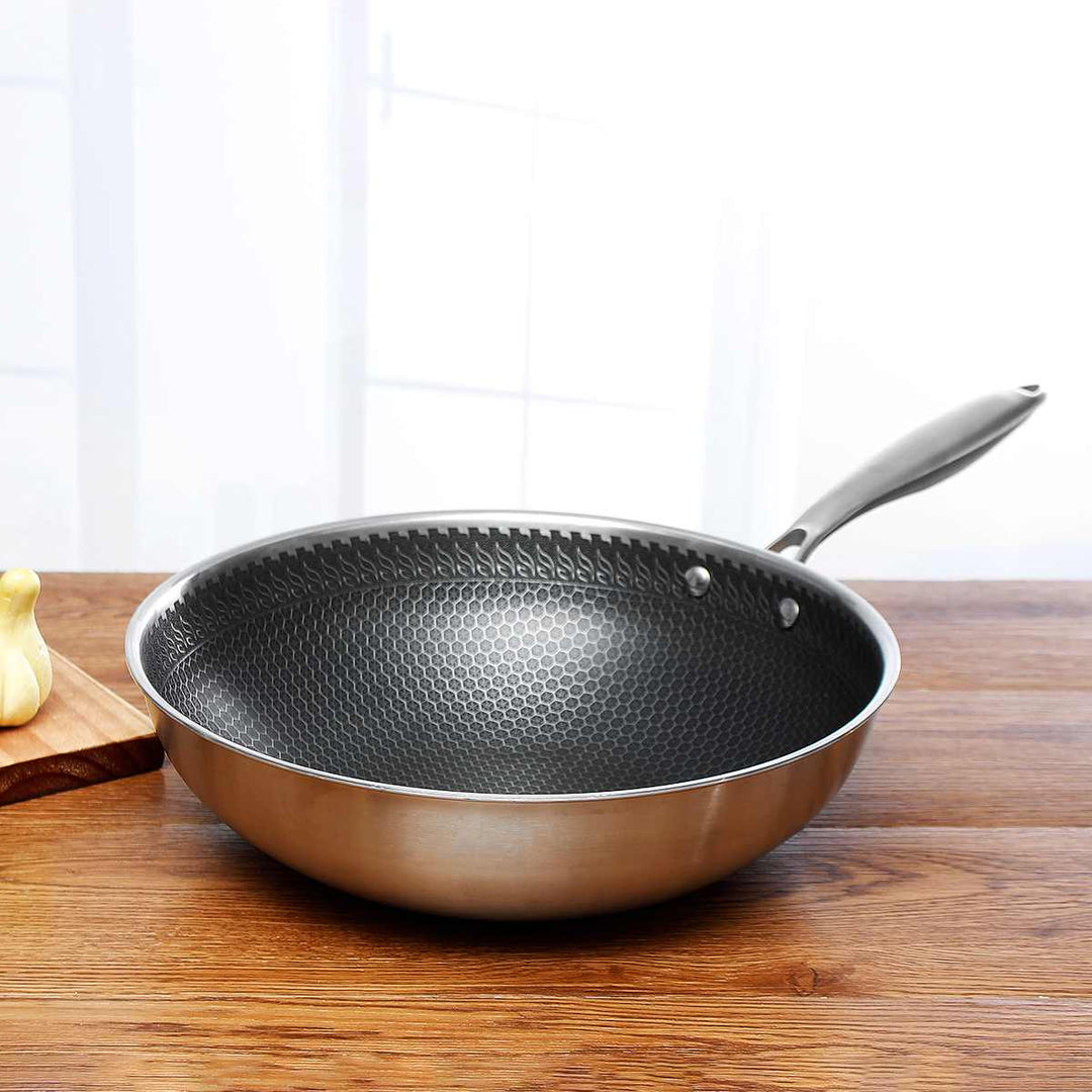 PurePan – Healthy Hexagon Roasting Pan with Non-Stick Coating – Scratch-Resistant and Safe for Your Kitchen
