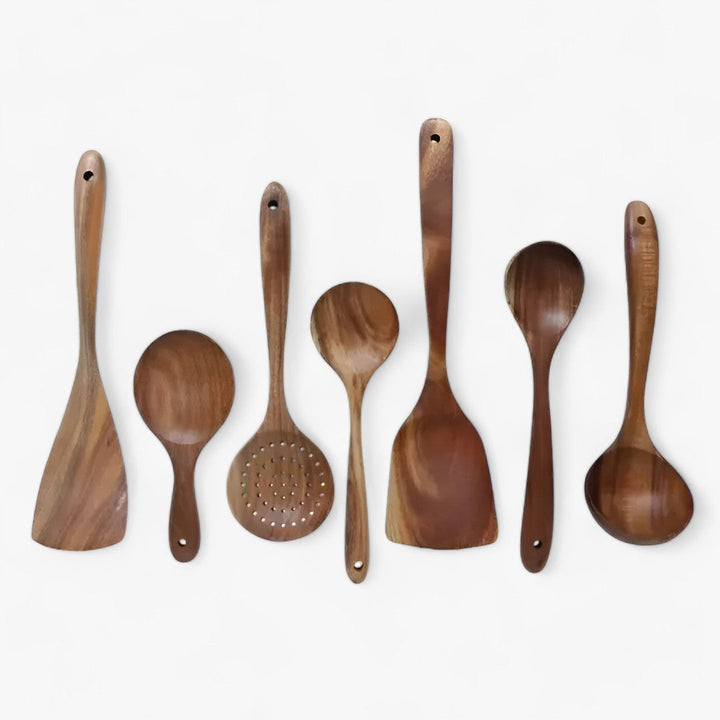 WoodenKitchen – 7-Piece Teak Wood Set – Stylish and Functional for Every Meal