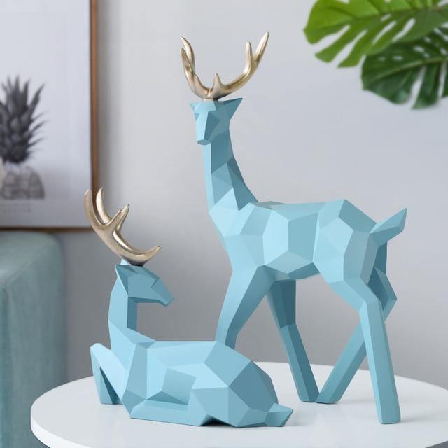 Nordic Grace Reindeer Figurines Set - Captivating Reindeer Sculptures Reflecting Scandinavian Elegance