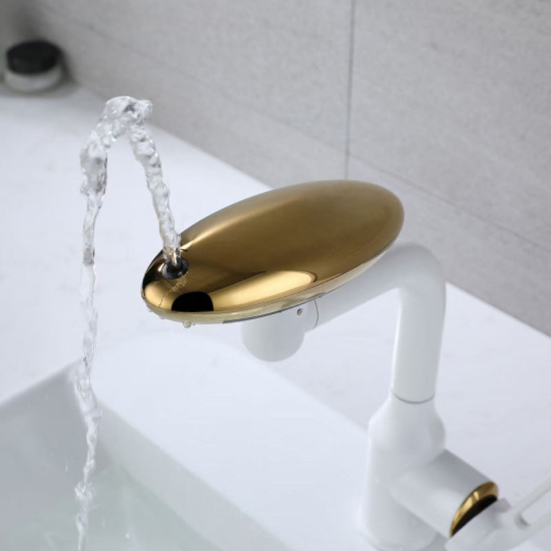 FlowPro | Faucet with Four Water Modes and Filtration