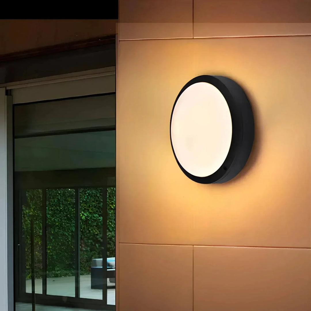 GlowCrafts – Modern LED Outdoor Wall Lamp – Durable Weather-Resistant Outdoor Lighting